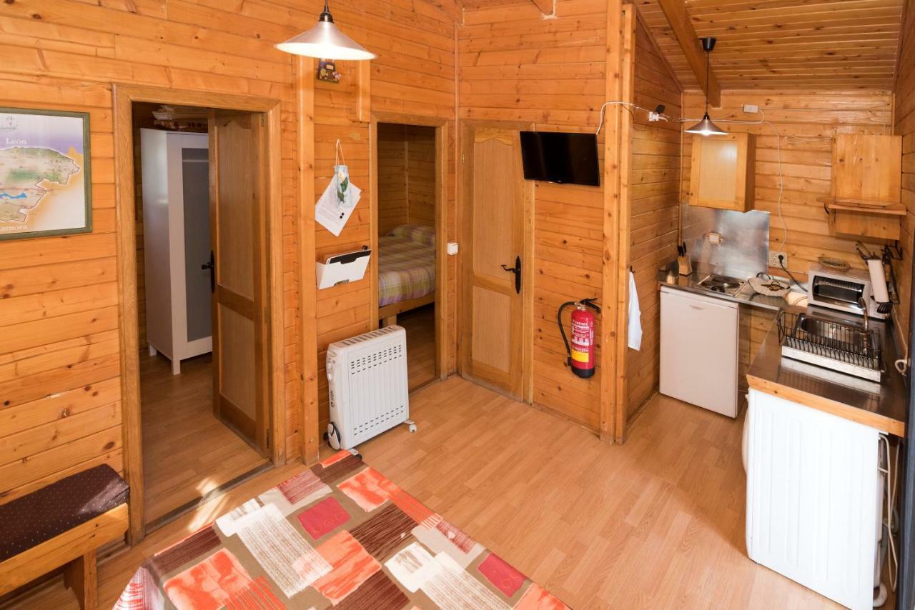Cabanas Vallecino Manzanal de los Infantes エクステリア 写真
